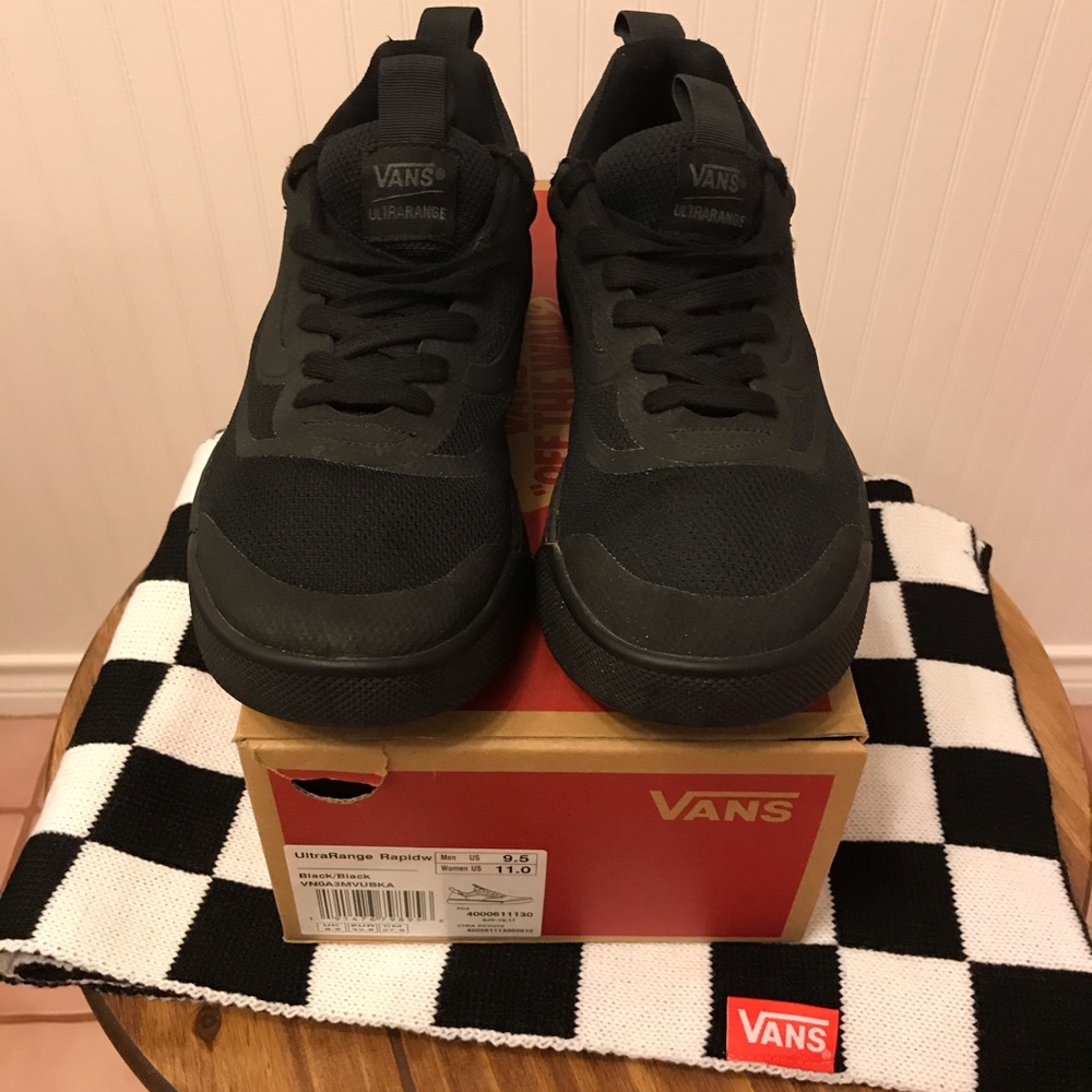 Vans UltraRange men’s size 9.5